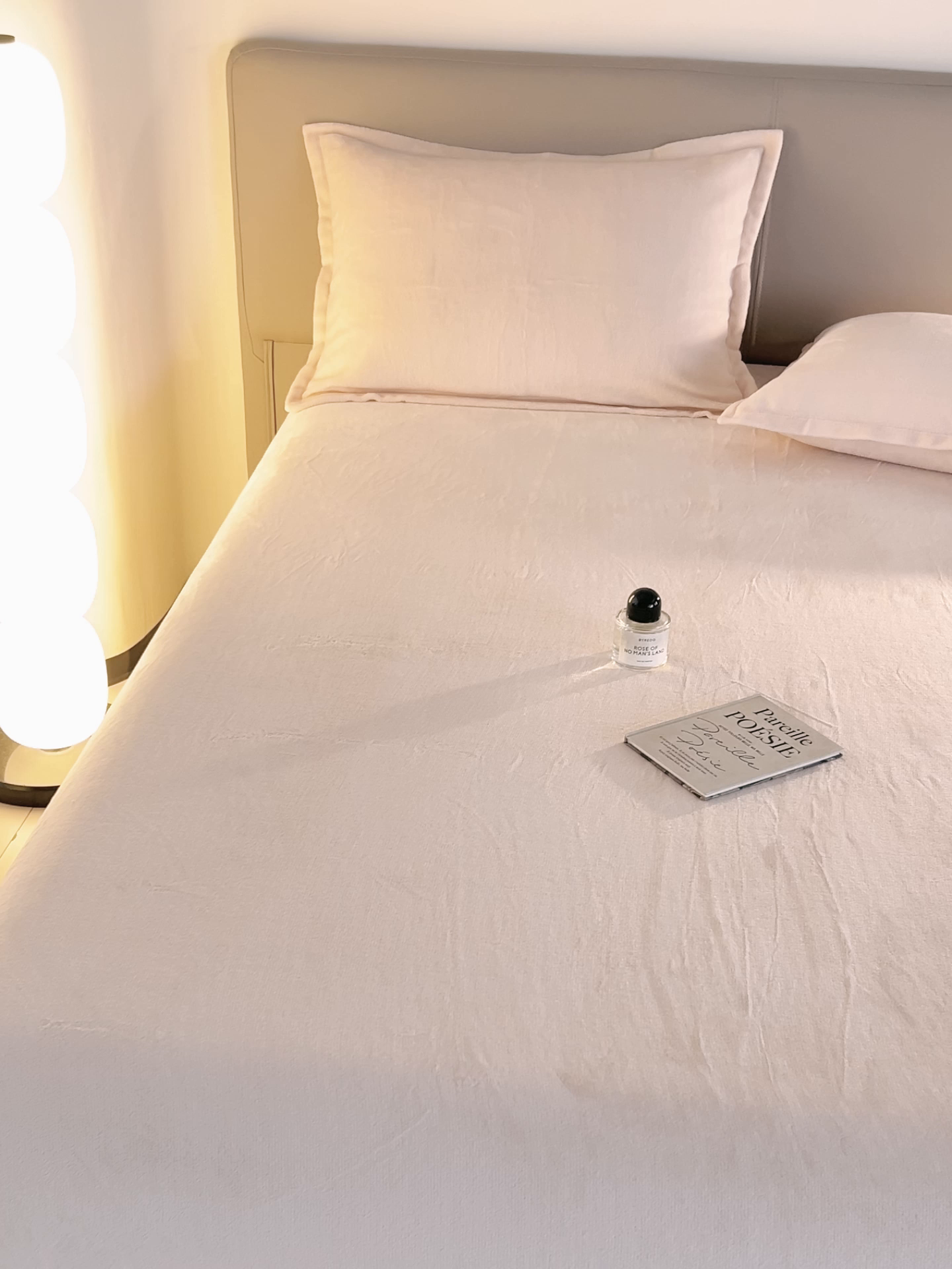 91家纺网 家纺一手货源 找家纺 简爱 2025新款纯色牛奶绒单床笠 灰色