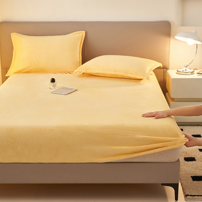 91家纺网 家纺一手货源 找家纺 简爱 2025新款纯色牛奶绒单床笠 柠檬黄