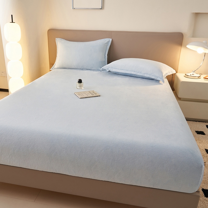 91家纺网 家纺一手货源 找家纺 简爱 2025新款纯色牛奶绒单床笠 天蓝