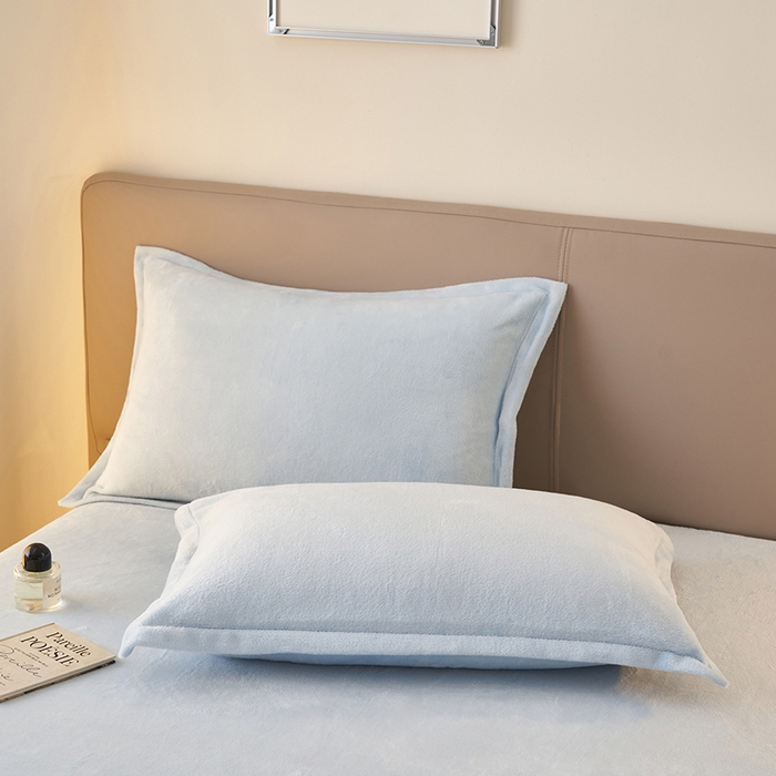 91家纺网 家纺一手货源 找家纺 简爱 2025新款纯色牛奶绒单床笠 天蓝