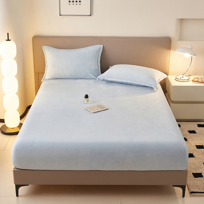 91家纺网 家纺一手货源 找家纺 简爱 2025新款纯色牛奶绒单床笠 天蓝