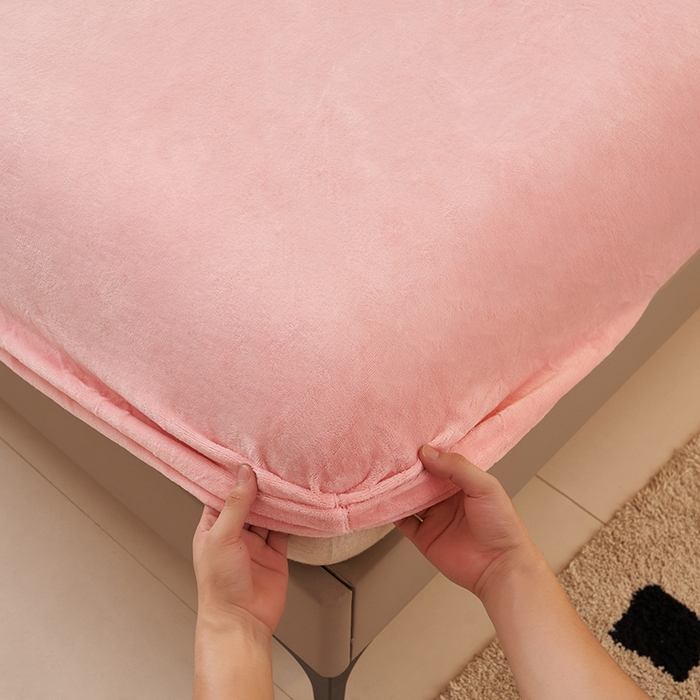 91家纺网 家纺一手货源 找家纺 简爱 2025新款纯色牛奶绒单床笠 樱花粉