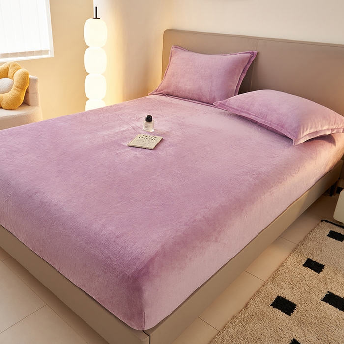 91家纺网 家纺一手货源 找家纺 简爱 2025新款纯色牛奶绒单床笠 优雅紫