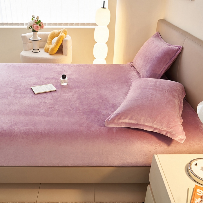 91家纺网 家纺一手货源 找家纺 简爱 2025新款纯色牛奶绒单床笠 优雅紫