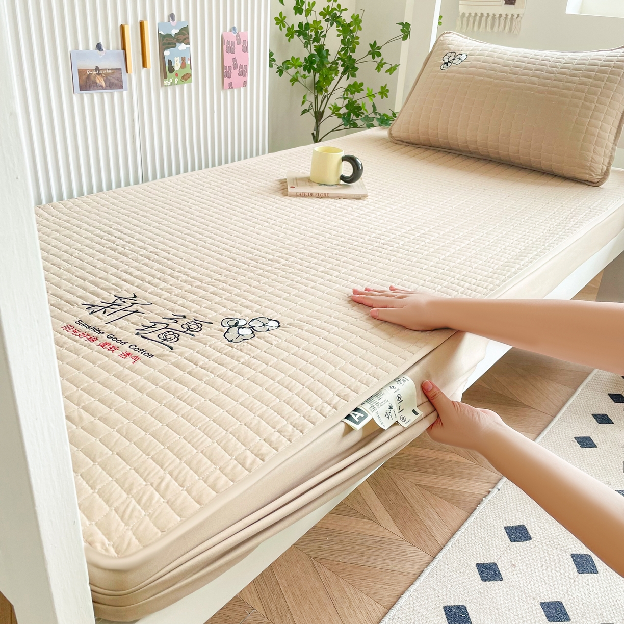 91家纺网 家纺一手货源 找家纺 锦眠床笠 2025新款刺绣床笠-学生图 奶油咖