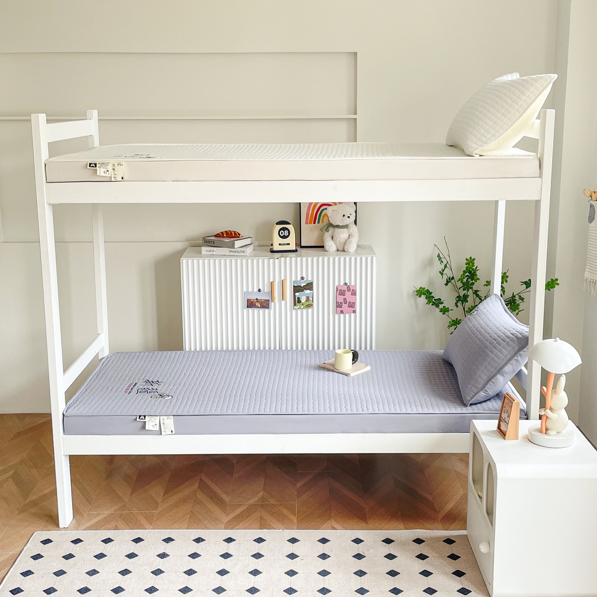 91家纺网 家纺一手货源 找家纺 锦眠床笠 2025新款刺绣床笠-学生图 星空灰