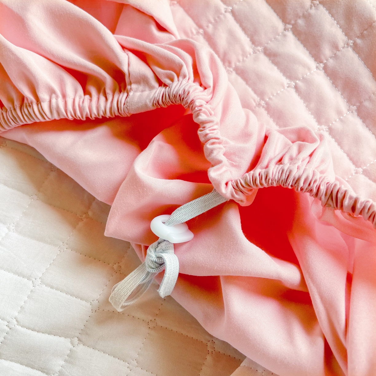 91家纺网 家纺一手货源 找家纺 锦眠床笠 2025新款刺绣床笠-学生图 樱花粉