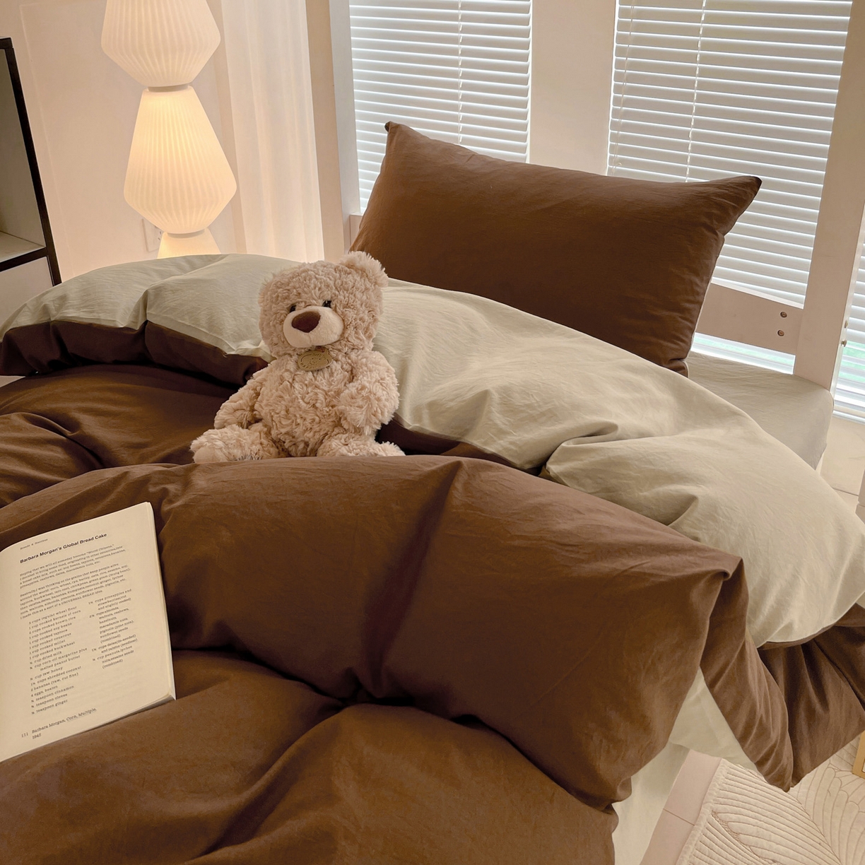 91家纺网 家纺一手货源 找家纺 纽缦家纺 2025新款纯色双拼水洗亲柔棉三件套宿舍三件套上下铺三件套 纯色双拼-红棕卡