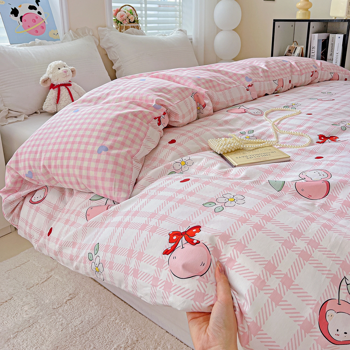 91家纺网 家纺一手货源 找家纺 恩泽家纺 2025新款加厚全棉纯棉印花系列被套单件-单被套 荔枝小熊