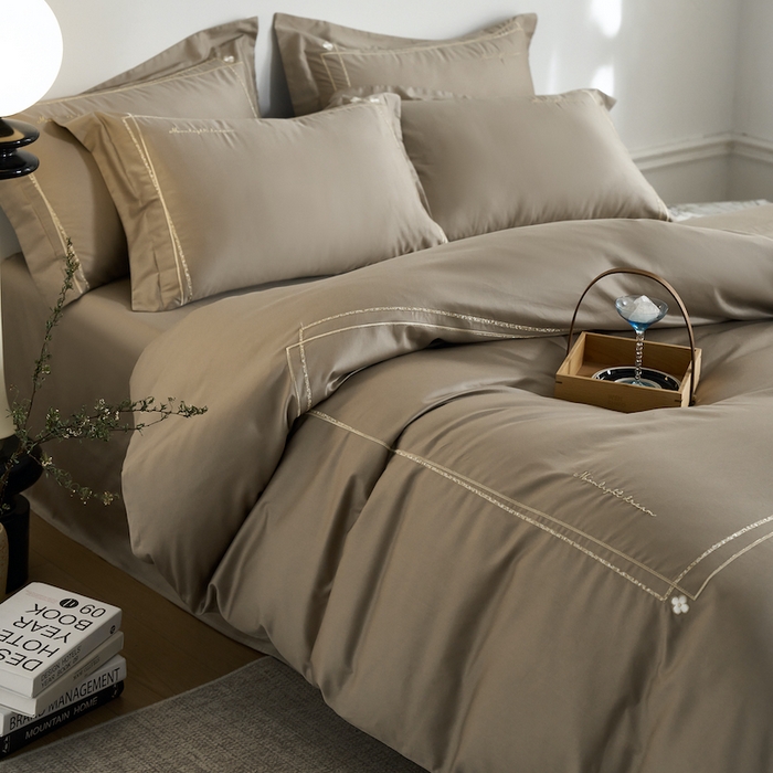 91家纺网 家纺一手货源 找家纺 （总）千朵森 2025新款长绒棉纯棉轻奢款大版刺绣四件套-那拉提系列