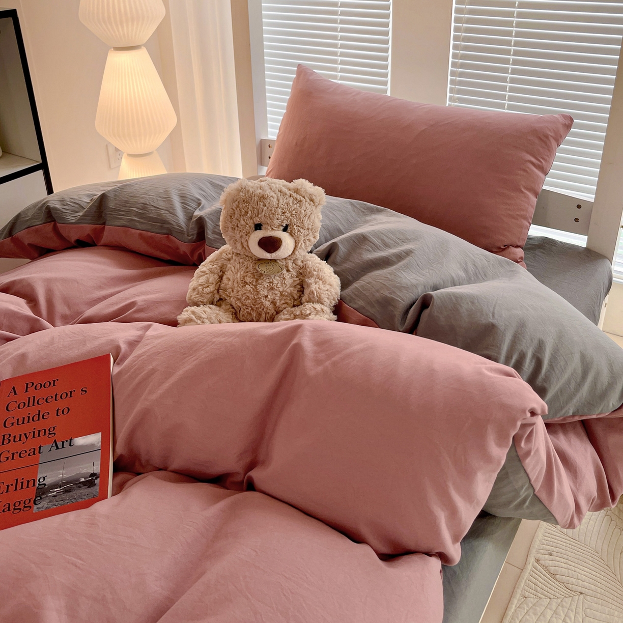 91家纺网 家纺一手货源 找家纺 纽缦家纺 2025新款纯色双拼水洗亲柔棉三件套宿舍三件套上下铺三件套 纯色双拼-豆沙浅灰