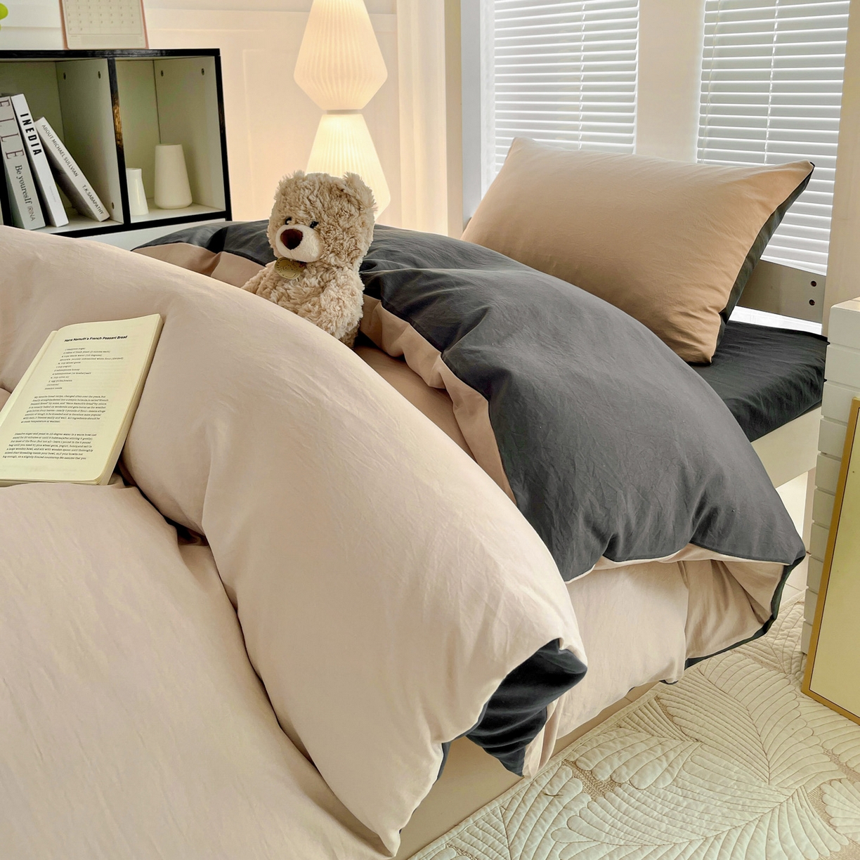 91家纺网 家纺一手货源 找家纺 纽缦家纺 2025新款纯色双拼水洗亲柔棉三件套宿舍三件套上下铺三件套 纯色双拼-卡深灰