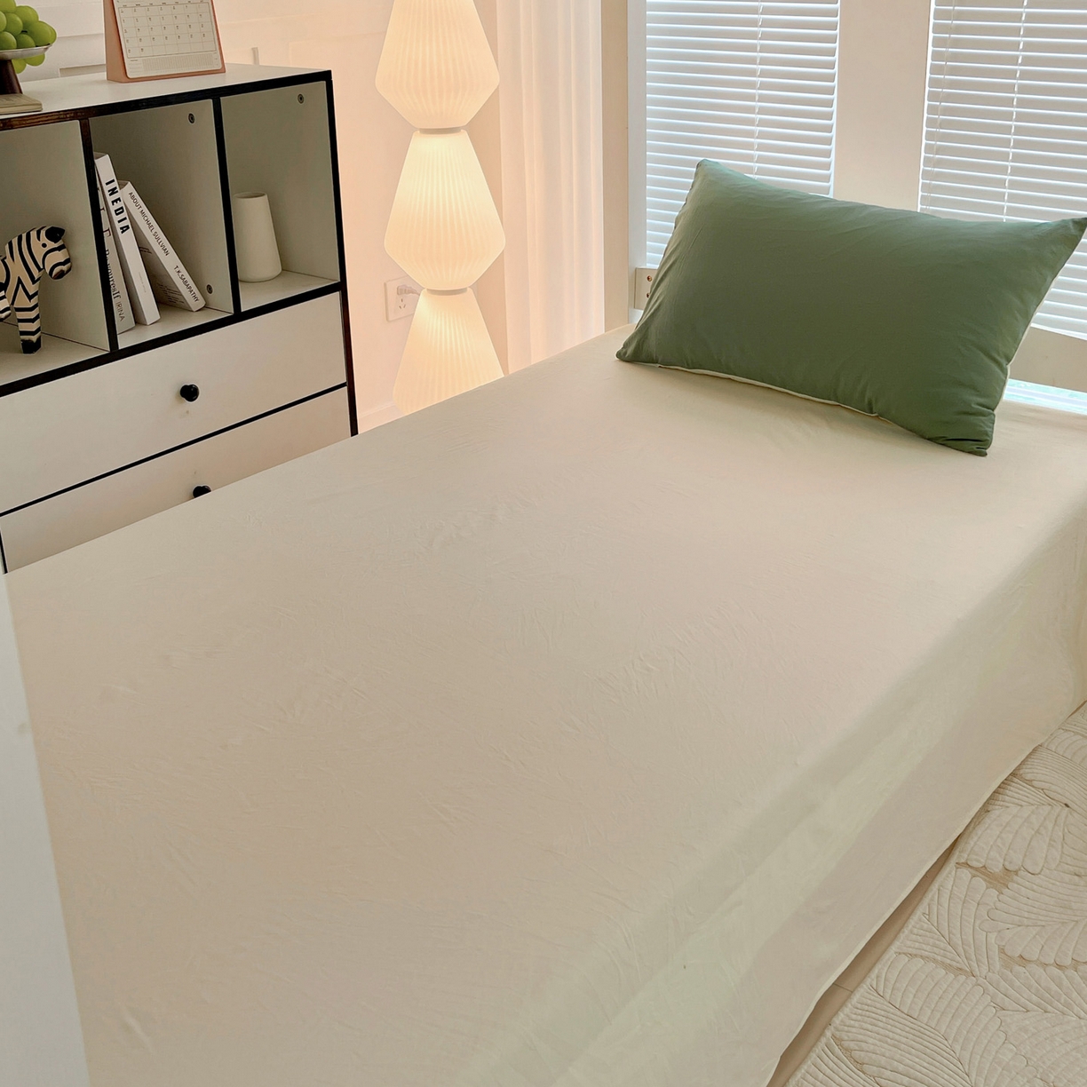 91家纺网 家纺一手货源 找家纺 纽缦家纺 2025新款纯色双拼水洗亲柔棉三件套宿舍三件套上下铺三件套 纯色双拼-蓝绿米