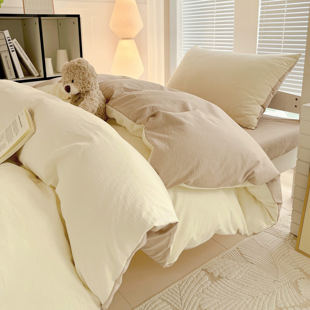 91家纺网 家纺一手货源 找家纺 纽缦家纺 2025新款纯色双拼水洗亲柔棉三件套宿舍三件套上下铺三件套 纯色双拼-米卡