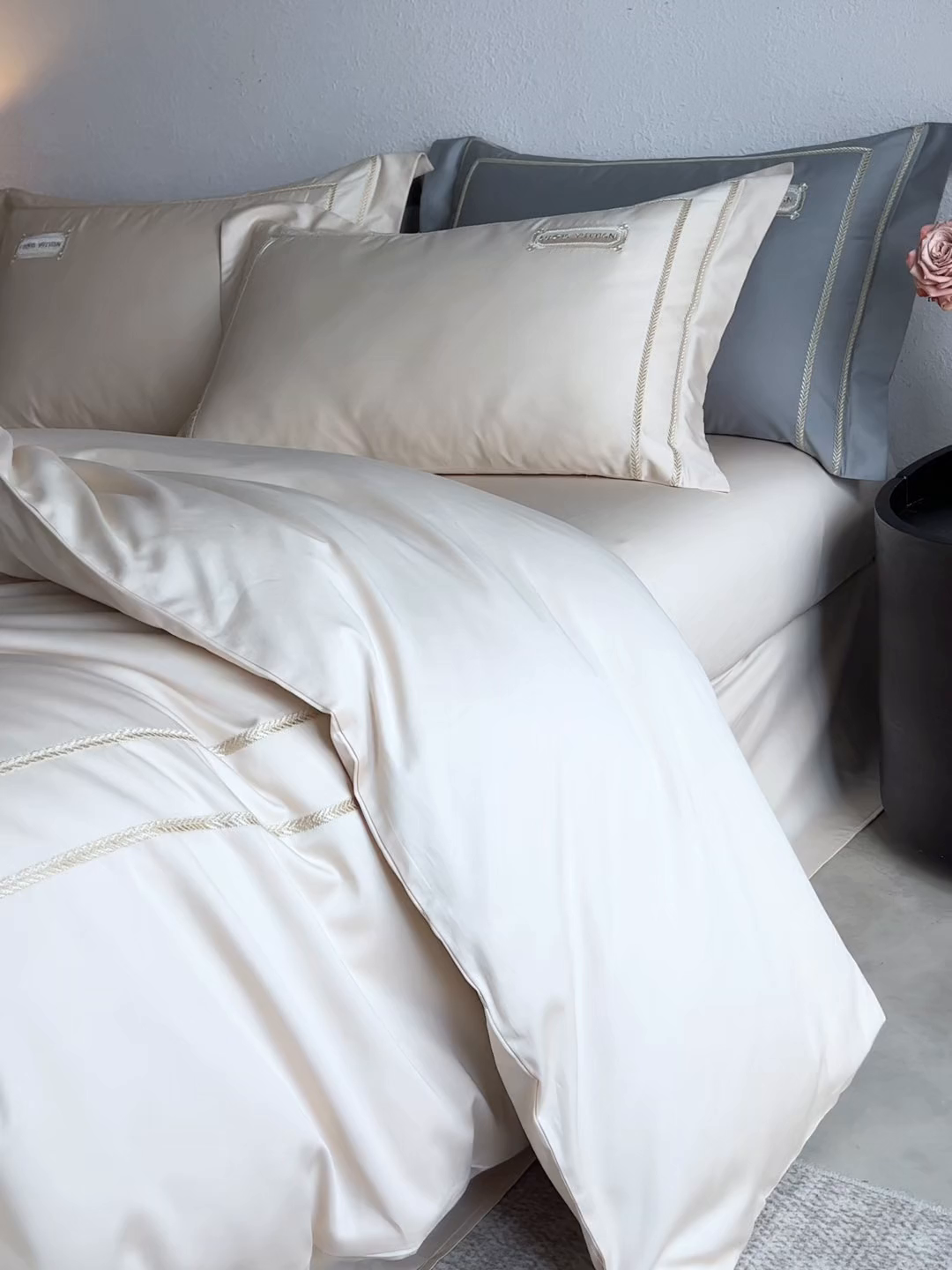 91家纺网 家纺一手货源 找家纺 （总）千朵森 2025新款轻奢60长绒棉纯棉大版刺绣刺绣四件套-致简风华