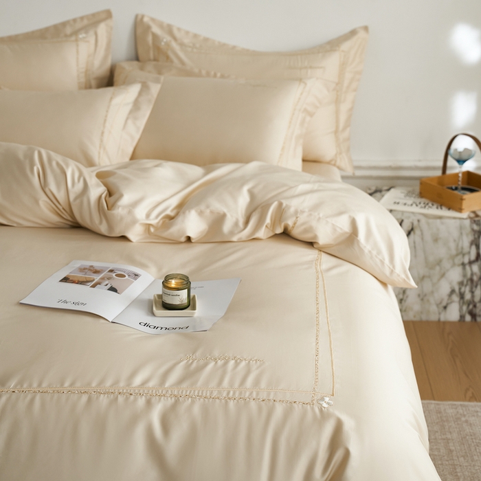 91家纺网 家纺一手货源 找家纺 千朵森 2025新款长绒棉纯棉轻奢款大版刺绣四件套-那拉提系列 那拉提-奶茶