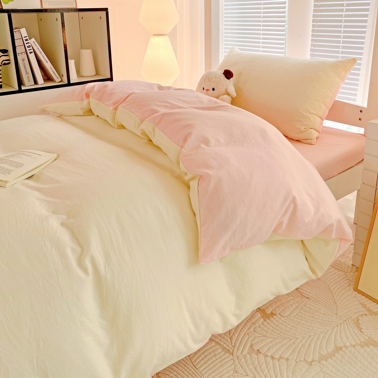 91家纺网 家纺一手货源 找家纺 纽缦家纺 2025新款纯色双拼水洗亲柔棉三件套宿舍三件套上下铺三件套 纯色双拼-柠檬粉