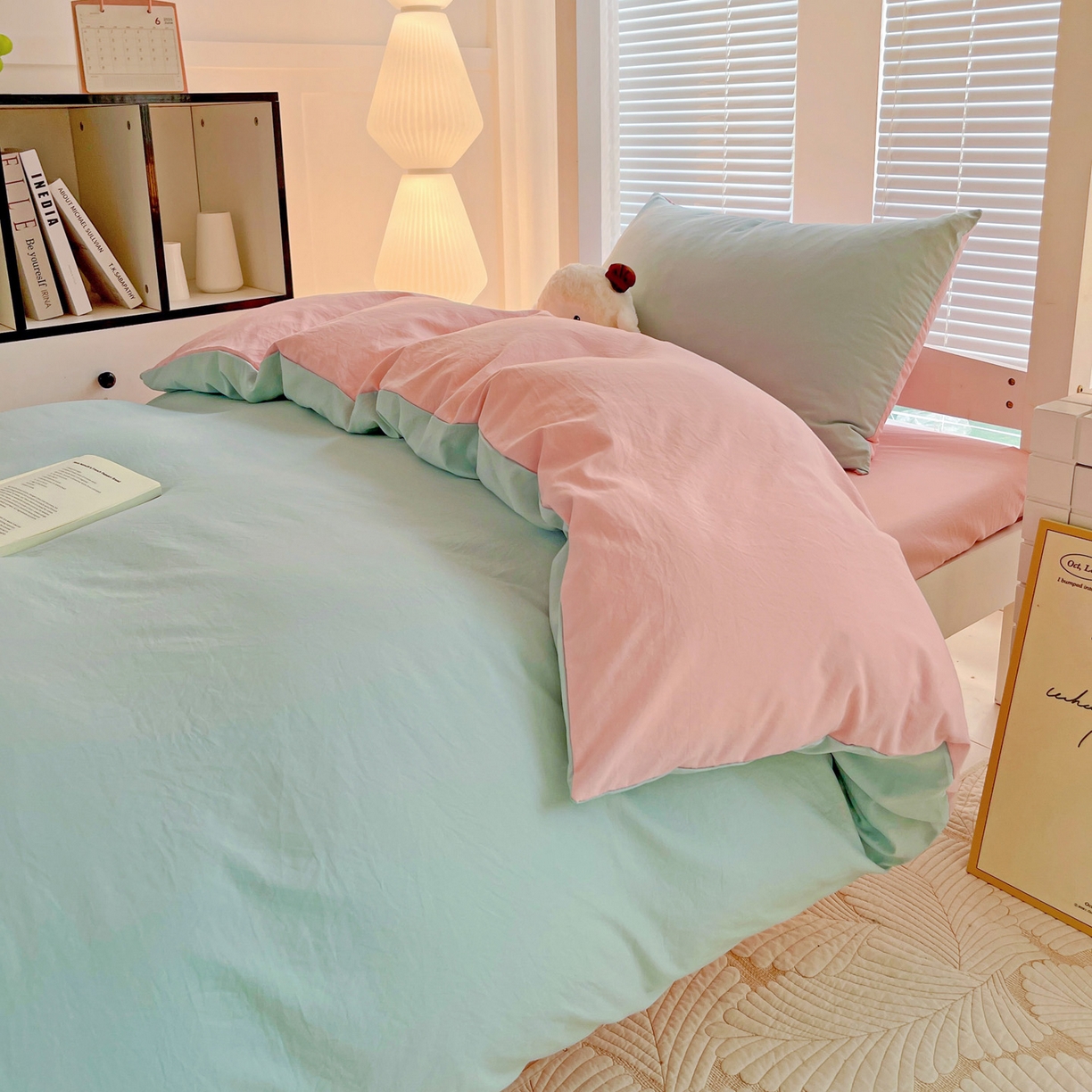 91家纺网 家纺一手货源 找家纺 纽缦家纺 2025新款纯色双拼水洗亲柔棉三件套宿舍三件套上下铺三件套 纯色双拼-苹果绿粉