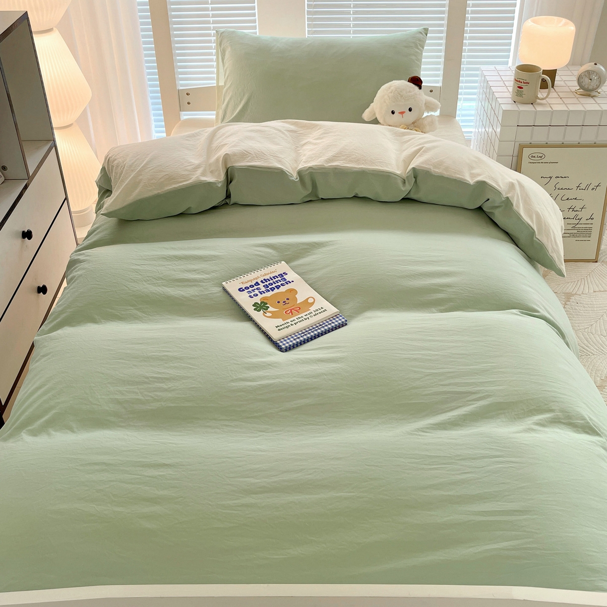 91家纺网 家纺一手货源 找家纺 纽缦家纺 2025新款纯色双拼水洗亲柔棉三件套宿舍三件套上下铺三件套 纯色双拼-苹果绿米