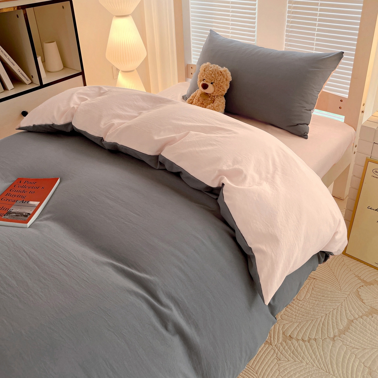 91家纺网 家纺一手货源 找家纺 纽缦家纺 2025新款纯色双拼水洗亲柔棉三件套宿舍三件套上下铺三件套 纯色双拼-浅灰粉