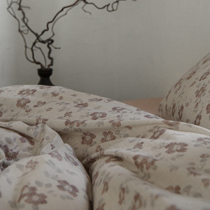 91家纺网 家纺一手货源 找家纺 羚羊语家纺 2025新款A类棉麻高支密原生棉花亚麻四件套复古色织数码印花文艺风绉绉汉麻亚麻自 纸月