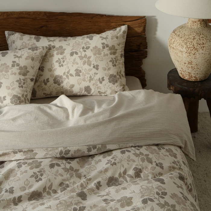 91家纺网 家纺一手货源 找家纺 羚羊语家纺 2025新款A类棉麻高支密原生棉花亚麻四件套复古色织数码印花文艺风绉绉汉麻亚麻自 絮语