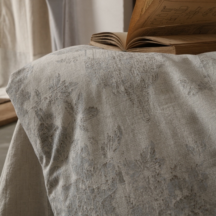 91家纺网 家纺一手货源 找家纺 羚羊语家纺 2025新款A类棉麻高支密原生棉花亚麻四件套复古色织数码印花文艺风绉绉汉麻亚麻自 浮生记