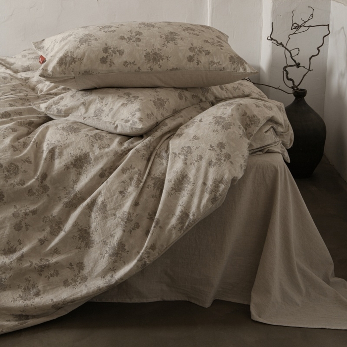 91家纺网 家纺一手货源 找家纺 羚羊语家纺 2025新款A类棉麻高支密原生棉花亚麻四件套复古色织数码印花文艺风绉绉汉麻亚麻自 小重山