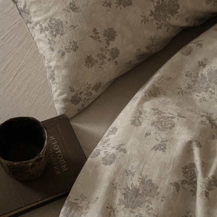 91家纺网 家纺一手货源 找家纺 羚羊语家纺 2025新款A类棉麻高支密原生棉花亚麻四件套复古色织数码印花文艺风绉绉汉麻亚麻自 小重山