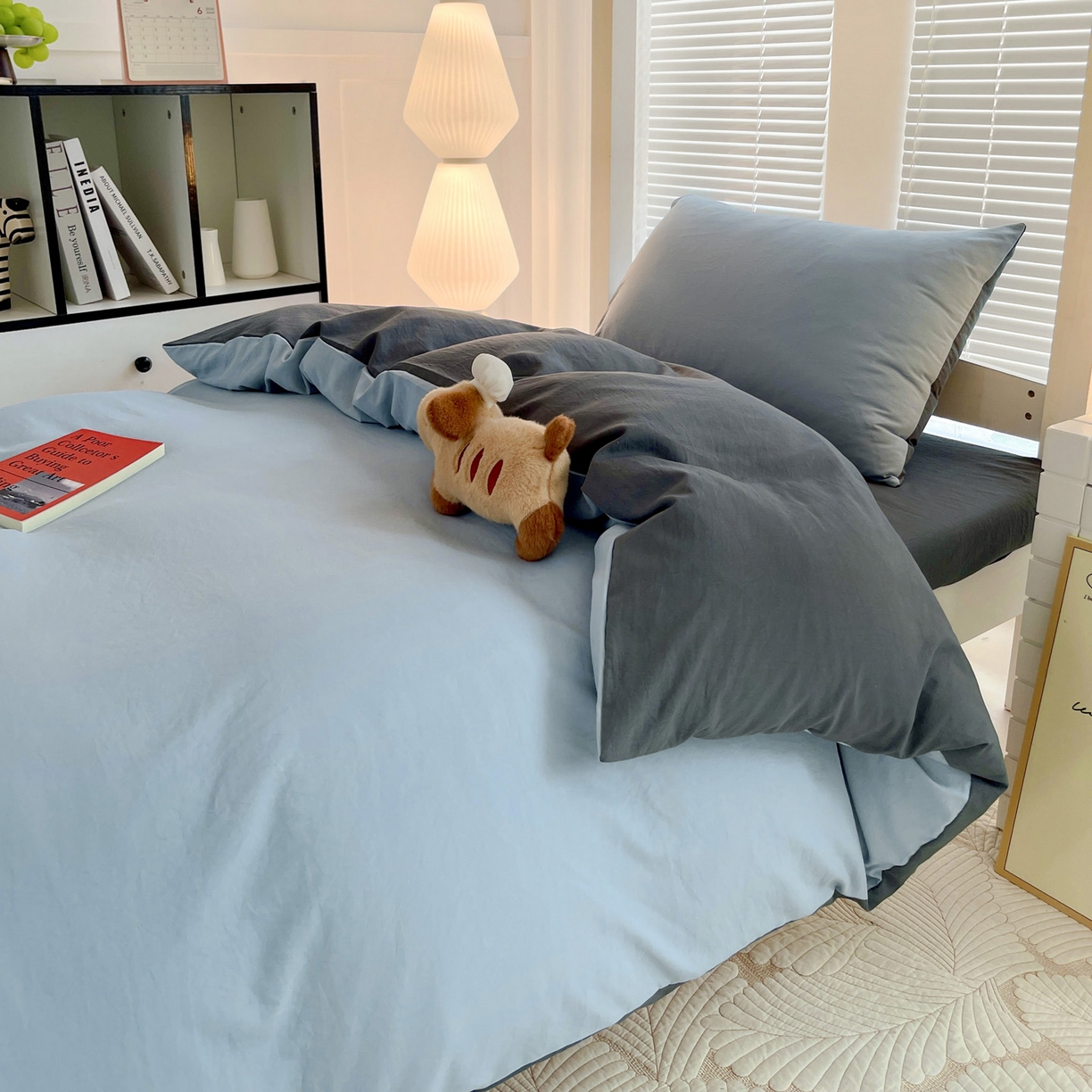 91家纺网 家纺一手货源 找家纺 纽缦家纺 2025新款纯色双拼水洗亲柔棉三件套宿舍三件套上下铺三件套 纯色双拼-天蓝灰