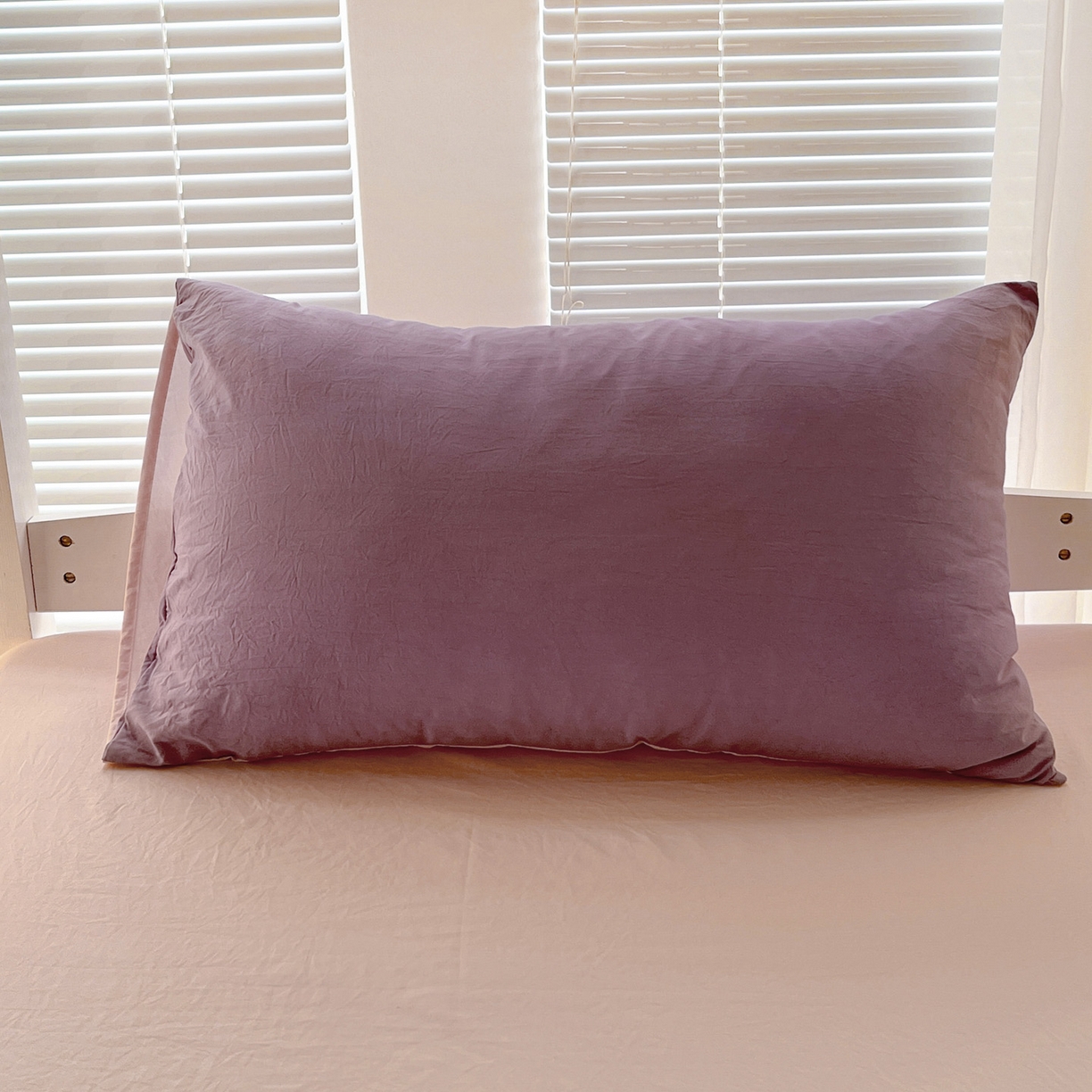 91家纺网 家纺一手货源 找家纺 纽缦家纺 2025新款纯色双拼水洗亲柔棉三件套宿舍三件套上下铺三件套 纯色双拼-香芋粉