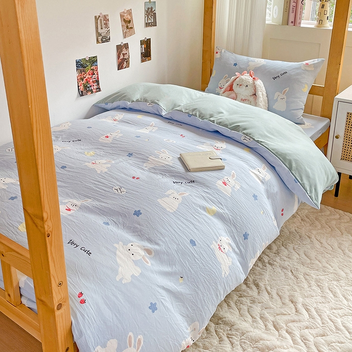 91家纺网 家纺一手货源 找家纺 纽缦家纺 2025新款A类水洗棉学生宿舍三件套上下铺三件套 哈皮兔