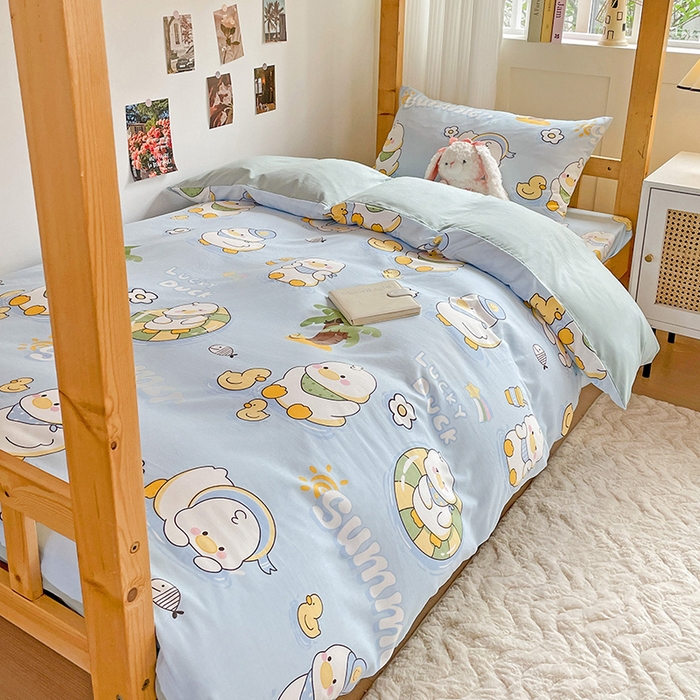 91家纺网 家纺一手货源 找家纺 纽缦家纺 2025新款A类水洗棉学生宿舍三件套上下铺三件套 蓝小鸭