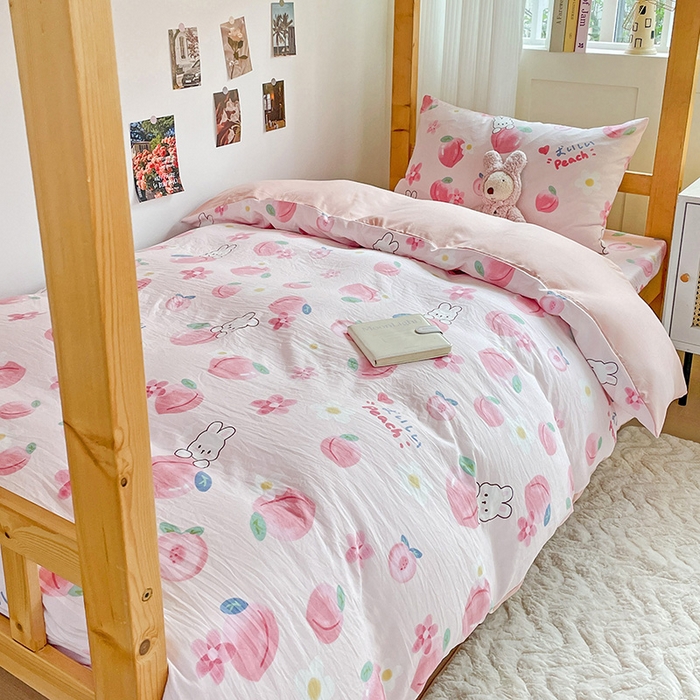 91家纺网 家纺一手货源 找家纺 纽缦家纺 2025新款A类水洗棉学生宿舍三件套上下铺三件套 桃你喜欢