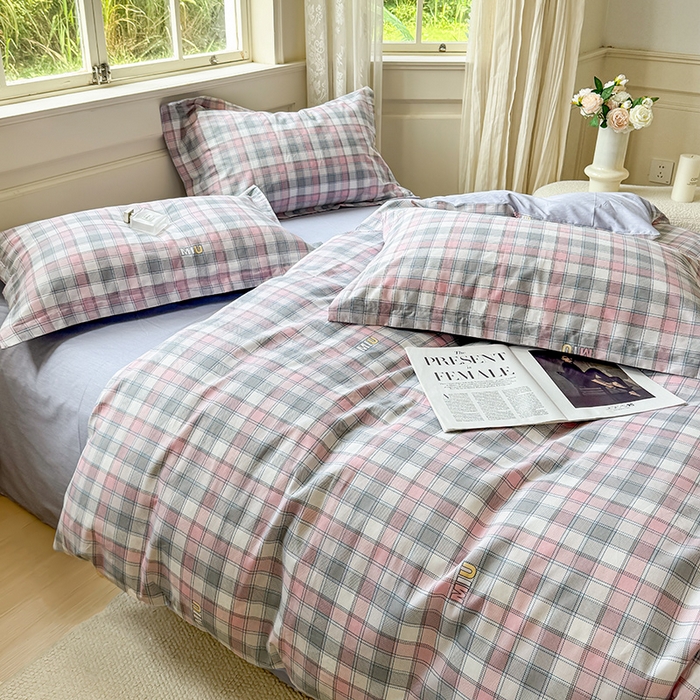 91家纺网 家纺一手货源 找家纺 卓越 工厂直营新款128*68全棉印花斜纹单枕套 木几小格