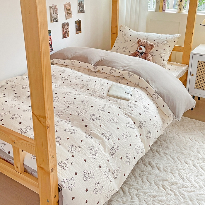 91家纺网 家纺一手货源 找家纺 纽缦家纺 2025新款A类水洗棉学生宿舍三件套上下铺三件套 小熊院长