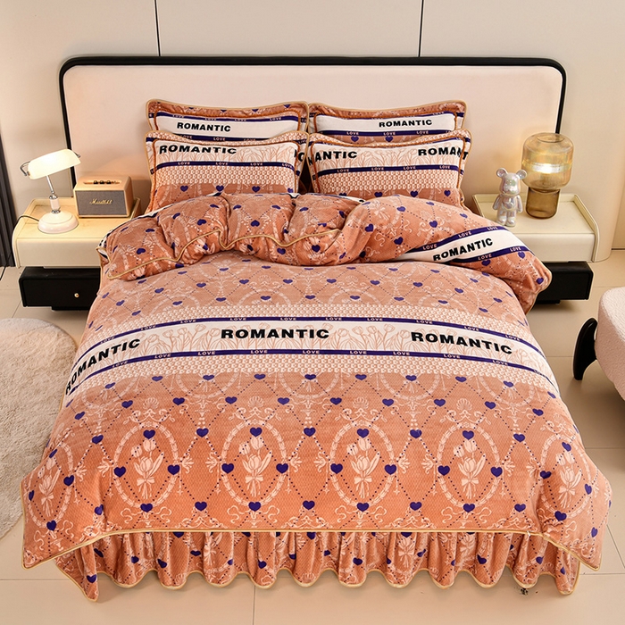 91家纺网 家纺一手货源 找家纺 2025直播爆款印花牛奶绒四件套8斤法莱绒印花四件套 爱心满满