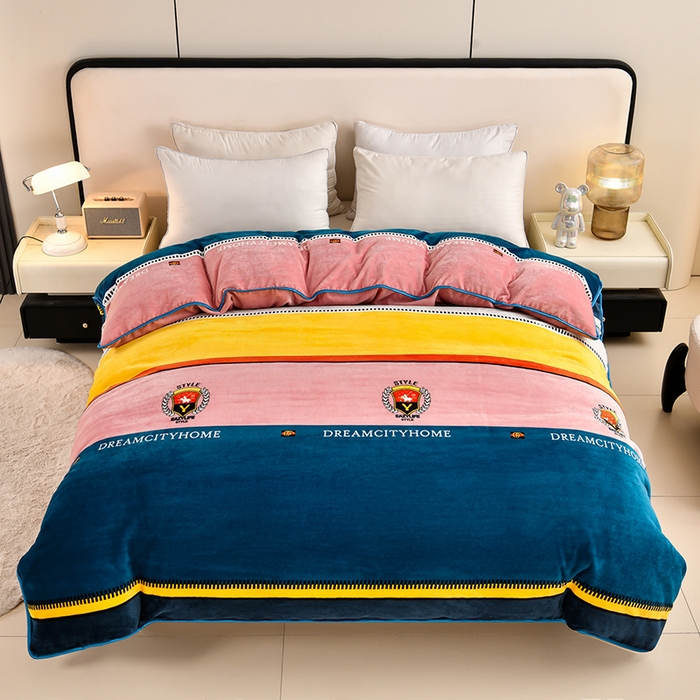 91家纺网 家纺一手货源 找家纺 2025直播爆款印花牛奶绒四件套8斤法莱绒印花四件套 都市生活