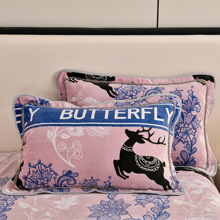 91家纺网 家纺一手货源 找家纺 2025直播爆款印花牛奶绒四件套8斤法莱绒印花四件套 梦幻鹿