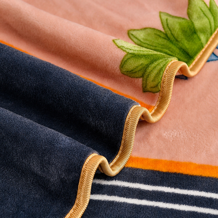 91家纺网 家纺一手货源 找家纺 2025直播爆款印花牛奶绒四件套8斤法莱绒印花四件套 向日葵