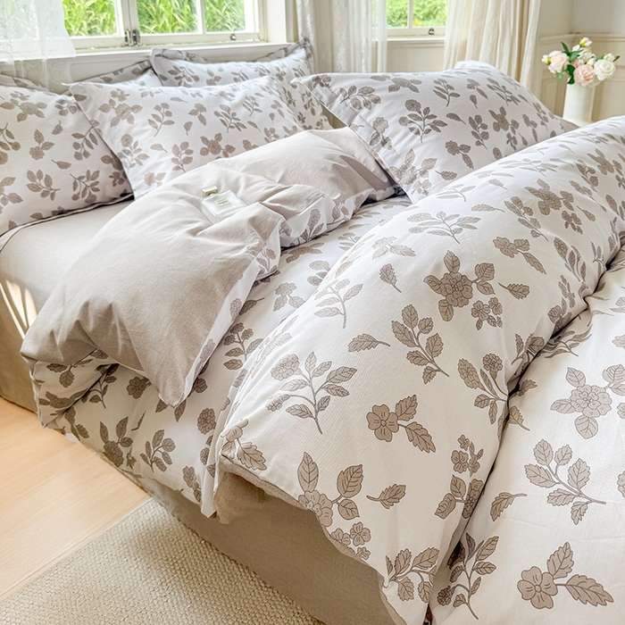 91家纺网 家纺一手货源 找家纺 卓越 工厂直营新款128*68全棉印花斜纹单被套 秋茉里