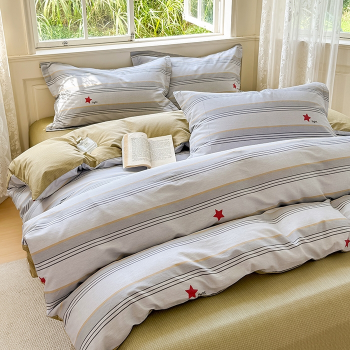 91家纺网 家纺一手货源 找家纺 卓越 工厂直营新款128*68全棉印花斜纹单被套 时尚星辰