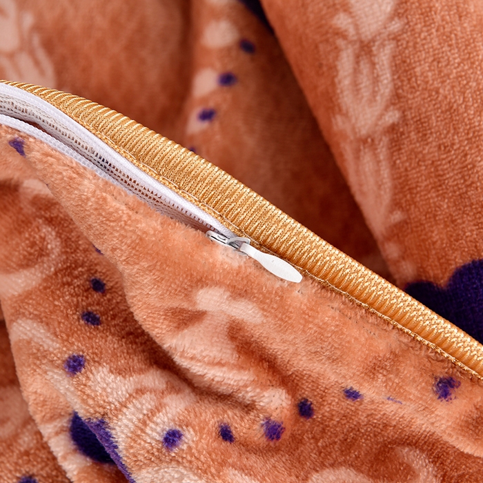 91家纺网 家纺一手货源 找家纺 2025直播爆款印花牛奶绒印花单被套220克法莱绒被套单件枕套 爱心满满