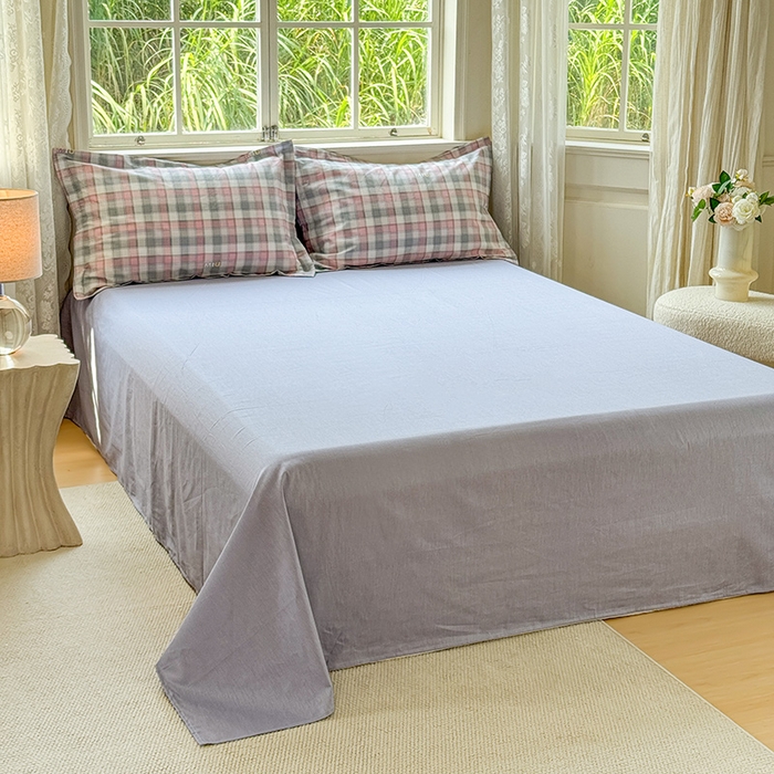 91家纺网 家纺一手货源 找家纺 卓越 2025新款128*68全棉印花四件套 木几小格