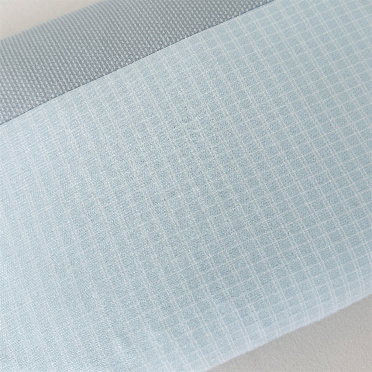 91家纺网 家纺一手货源 找家纺 麦肯锡 2025新款暖绒礼物熊安抚儿童荞麦枕 枕头枕芯 礼物熊-蓝色