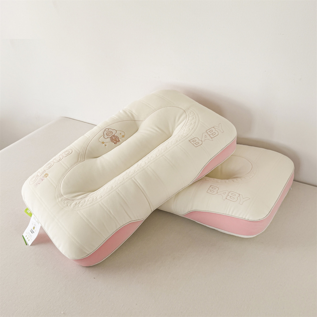 91家纺网 家纺一手货源 找家纺 （总）麦肯锡 2025新款云宝释压倍暖枕 枕头枕芯