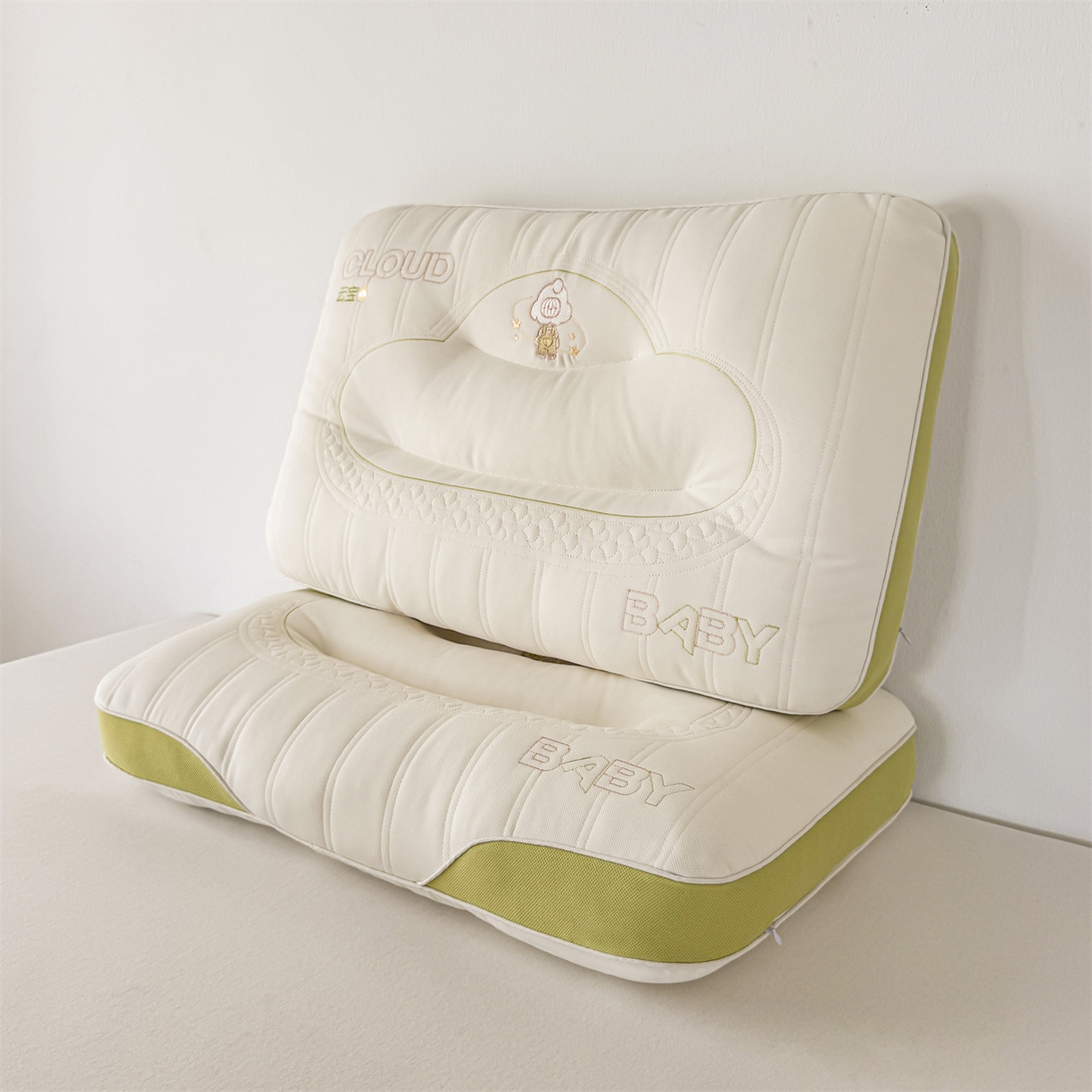 91家纺网 家纺一手货源 找家纺 麦肯锡 2025新款云宝释压倍暖枕 枕头枕芯 嫩黄色