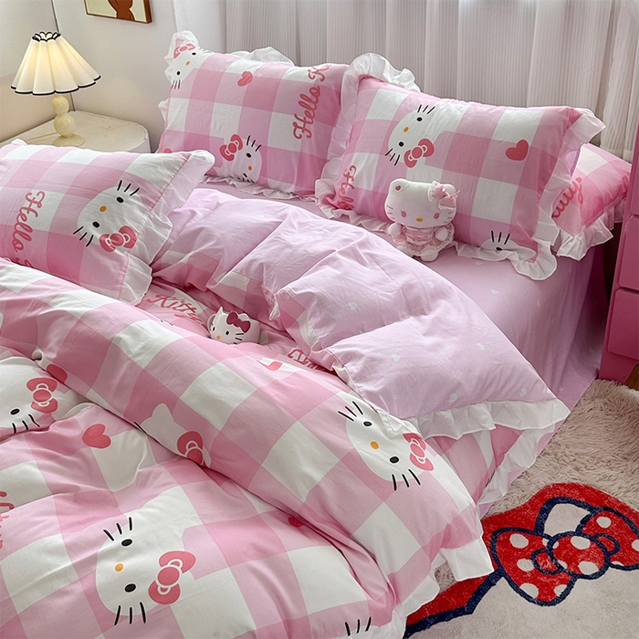 91家纺网 家纺一手货源 找家纺 玉元坊2025新款三丽鸥系列 全棉床单纯棉床裙三四件套 告别KT猫-白花边款