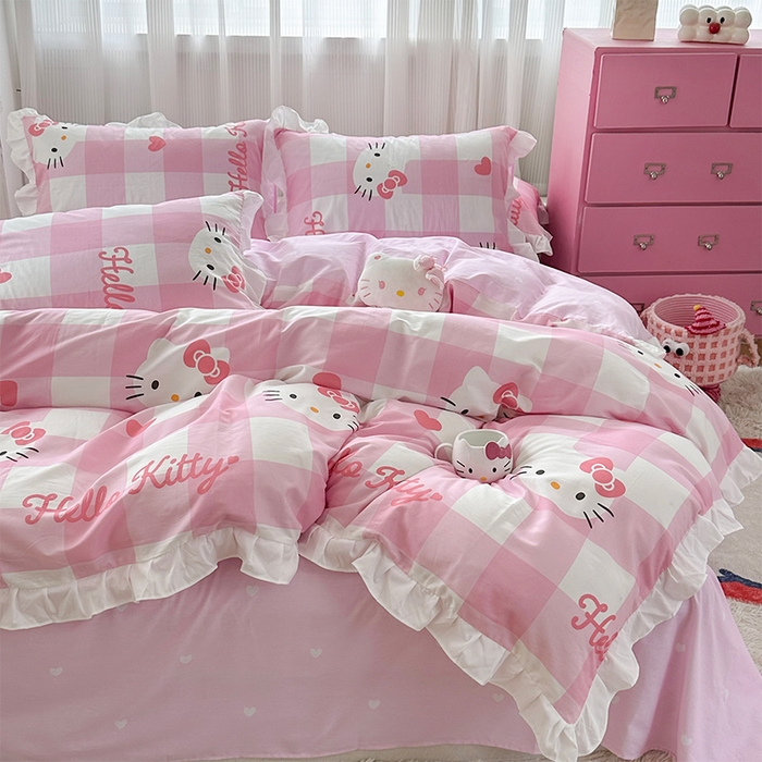 91家纺网 家纺一手货源 找家纺 玉元坊2025新款三丽鸥系列 全棉床单纯棉床裙三四件套 告别KT猫-白花边款