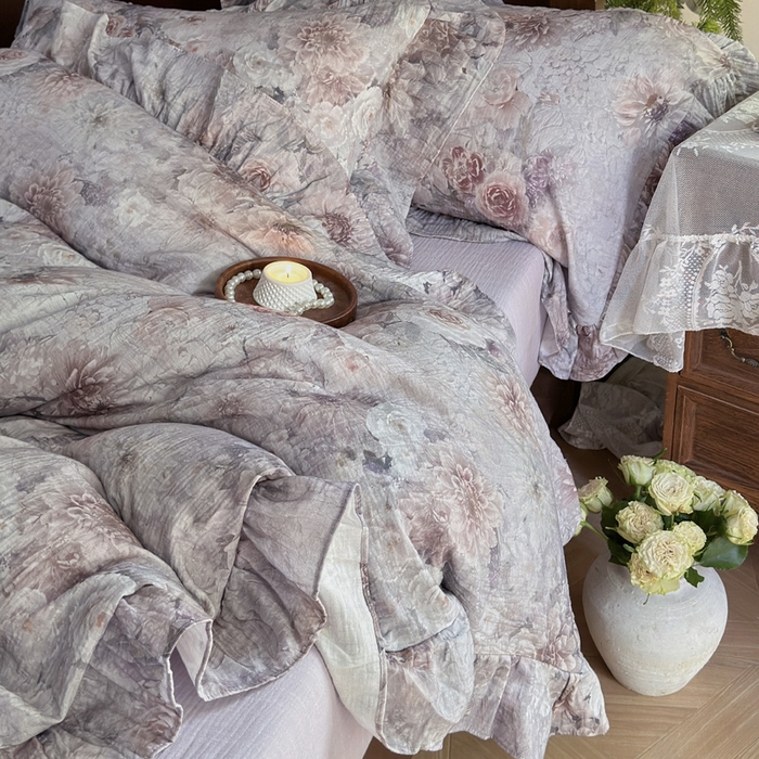 91家纺网 家纺一手货源 找家纺 木楌家居2025新款法式油画风全棉双层皱皱纱四件套 山谷幽